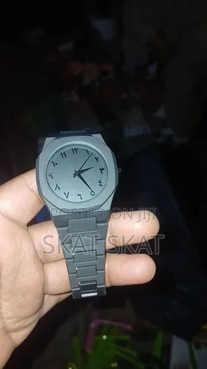 Photo - Luxury Watches From Dubai