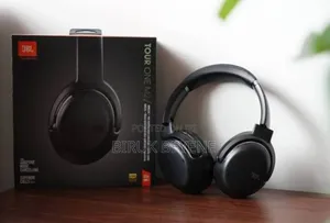 Photo - JBL Tour 1 M2 Quality Headset