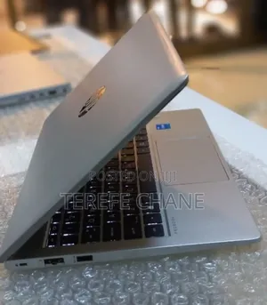 New Laptop HP ProBook 440 G8 16GB Intel Core I5 SSD 512GB