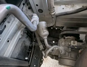 Suzuki Swift 2023 White