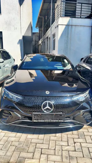 Photo - New Mercedes-Benz EQE 2024 Black