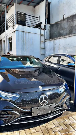 New Mercedes-Benz EQE 2024 Black