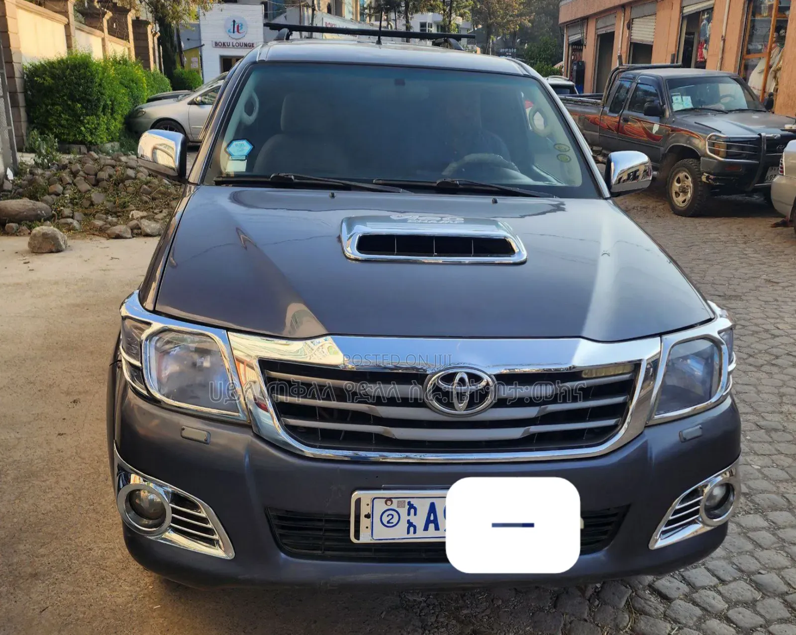 Toyota Hilux 2013 Matt Black
