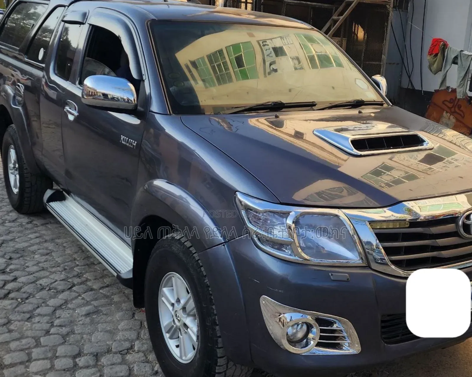 Toyota Hilux 2013 Matt Black