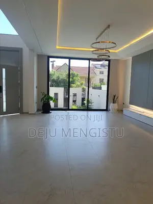 7bdrm House in Ayat Zone 5, Bole for sale