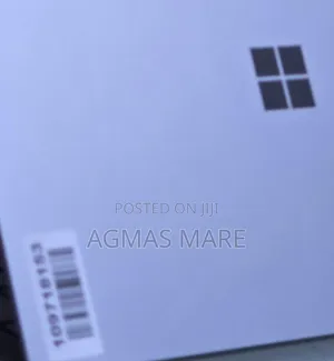 New Laptop Microsoft Surface 8GB Intel Core I5 SSD 512GB