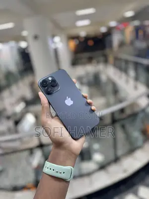 Photo - Apple iPhone 14 Pro Max 128 GB Black