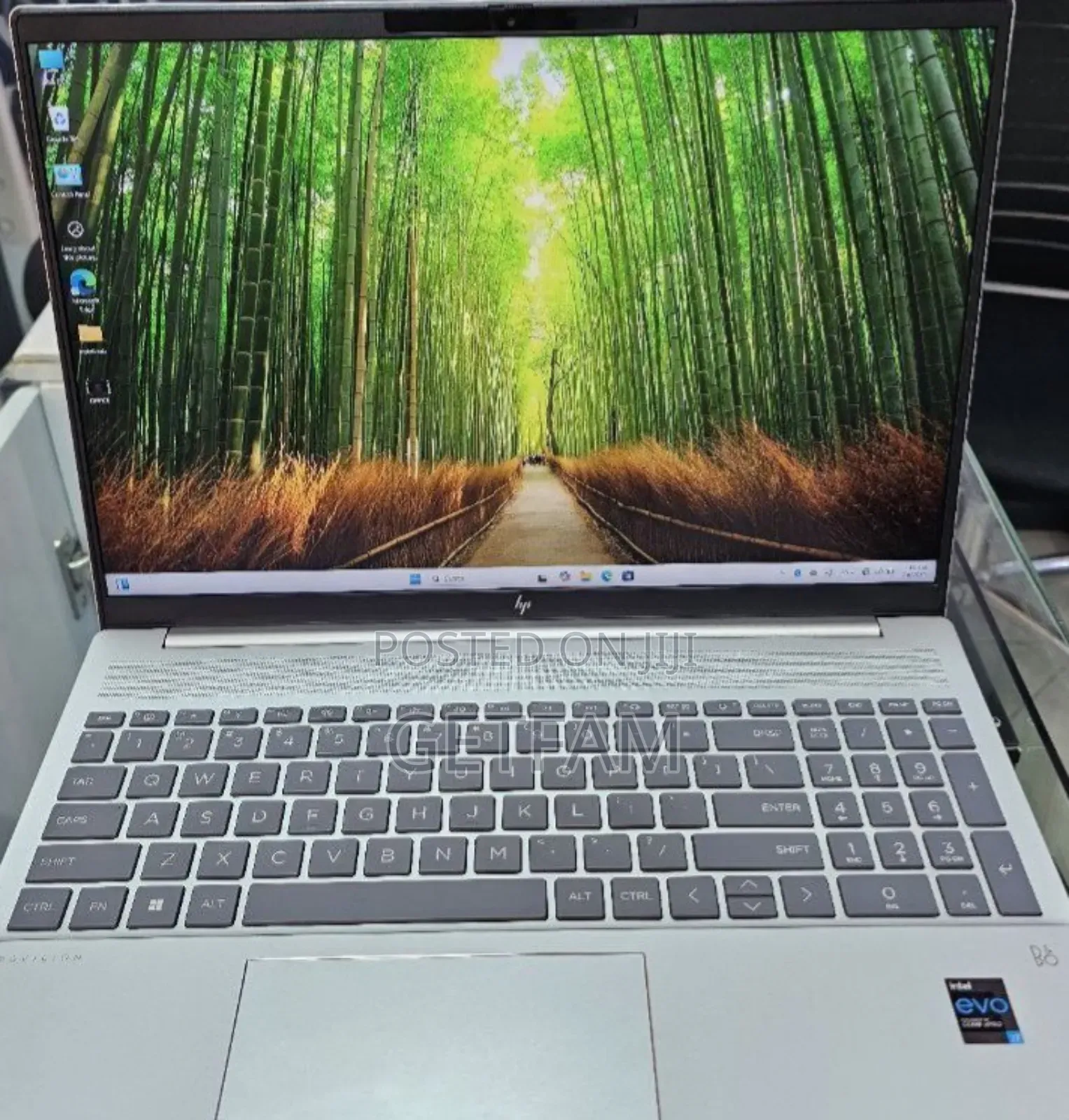 New Laptop HP Pavilion 15 16GB Intel Core I7 SSD 512GB