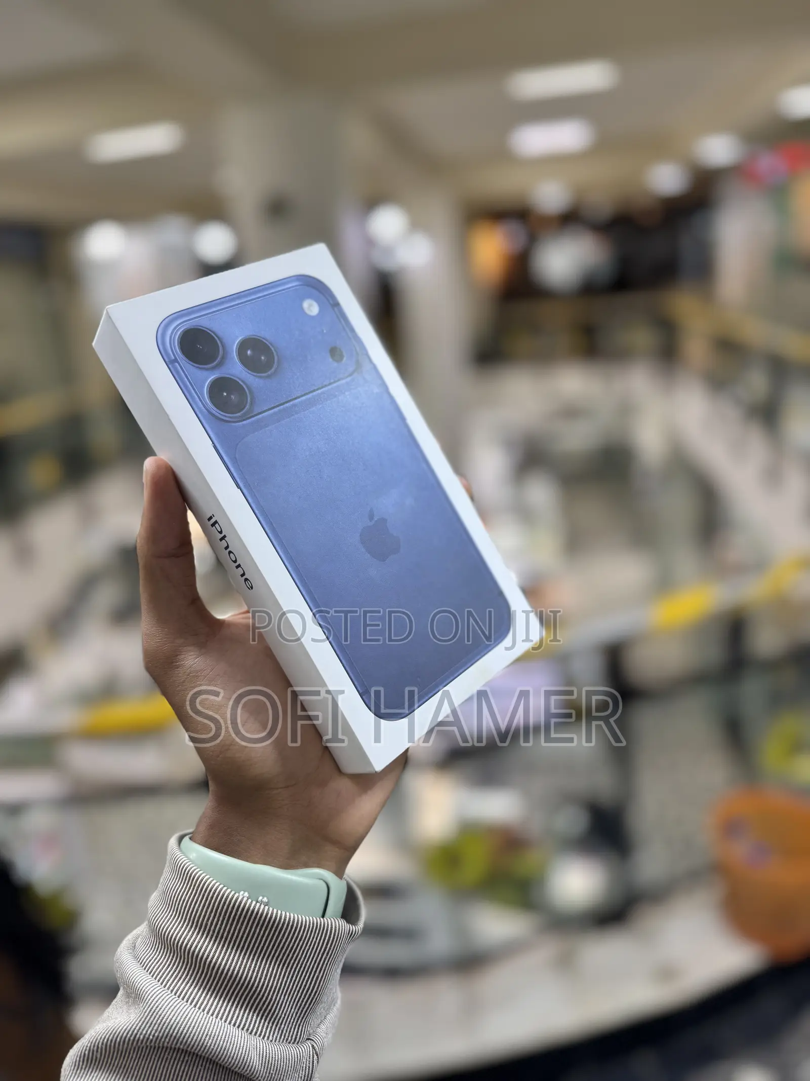 New Apple iPhone 17 Pro Max 256 GB Blue