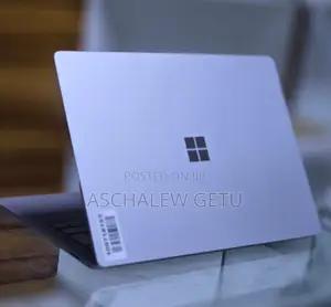 New Laptop Microsoft Surface 8GB Intel Core I5 SSD 512GB