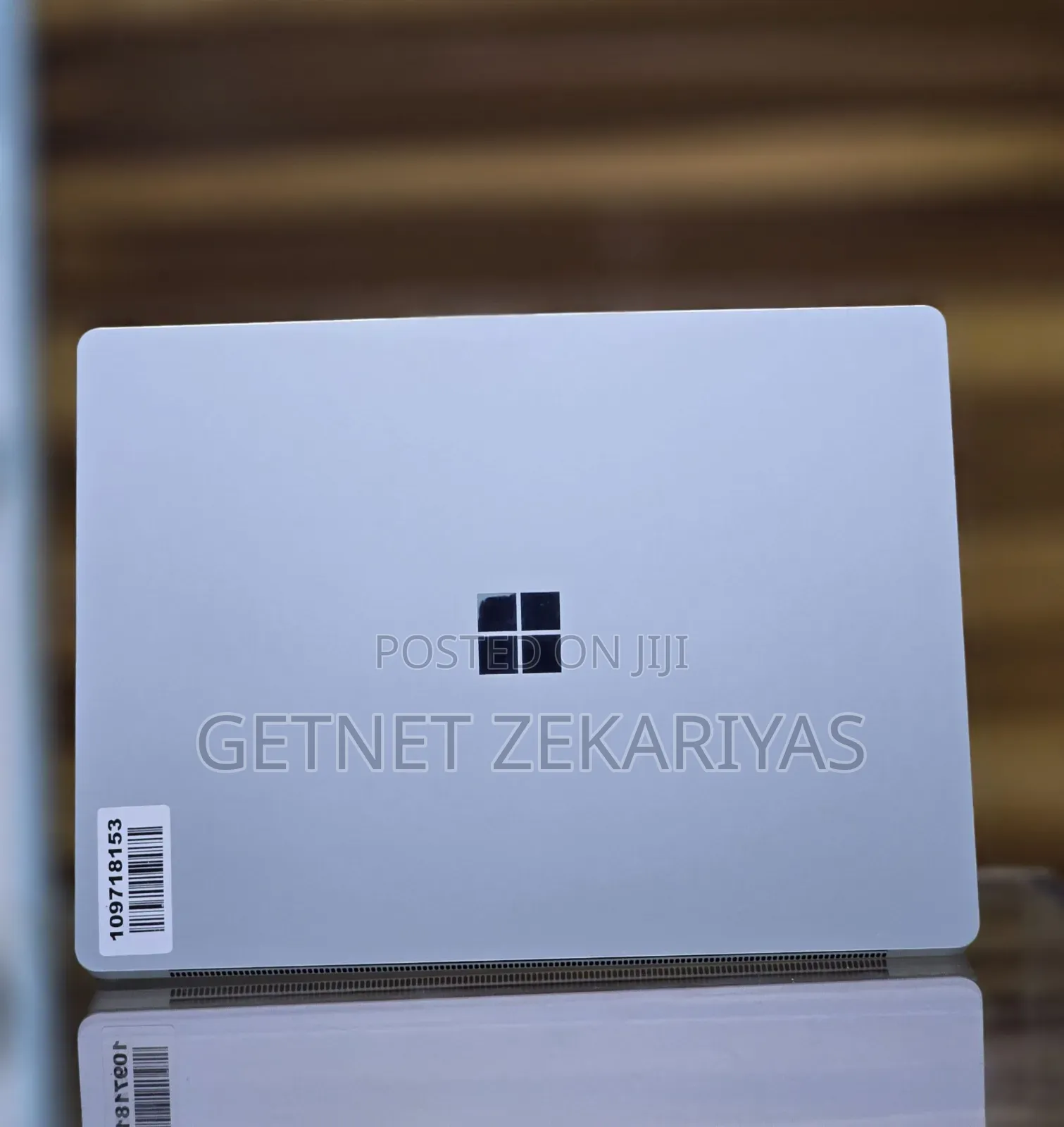 New Laptop Microsoft Surface 8GB Intel Core I5 SSD 512GB