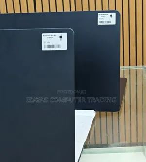 New Laptop Apple MacBook Air 16GB SSD 256GB