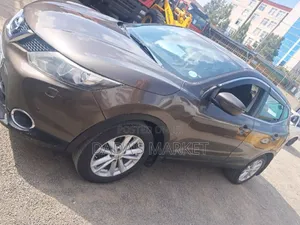 Nissan Qashqai 2015 Gray
