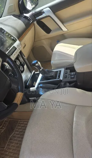 Toyota Land Cruiser 2020 White