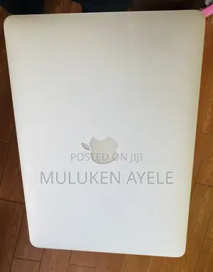 Laptop Apple MacBook Air 2015 8GB Intel Core I5 SSHD (Hybrid) 256GB