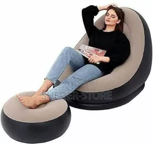Comfi Inflatable Sofa
(በአየር የሚሞላ ሶፋ እና ኩርሲ, ከጠንካራ ሸራራ የተሰራ)