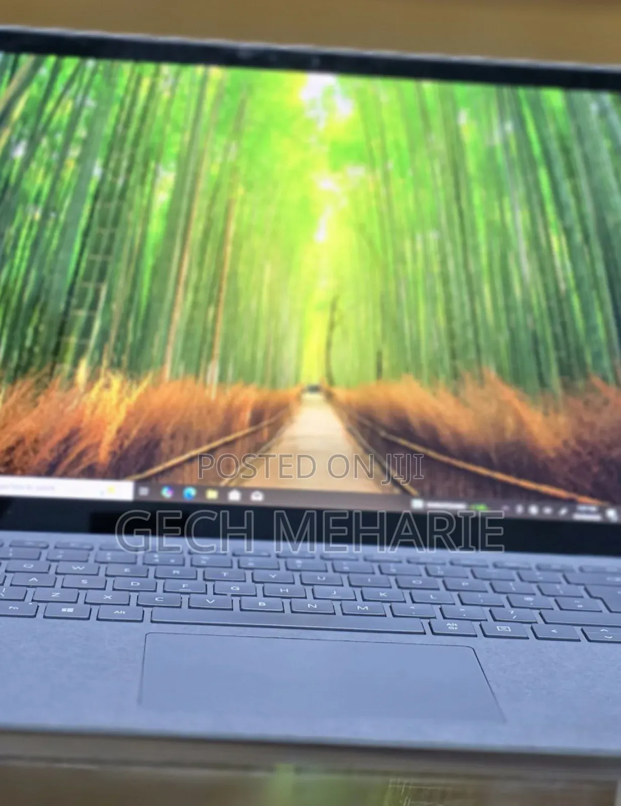 New Laptop Microsoft Surface 8GB Intel Core I5 SSD 512GB