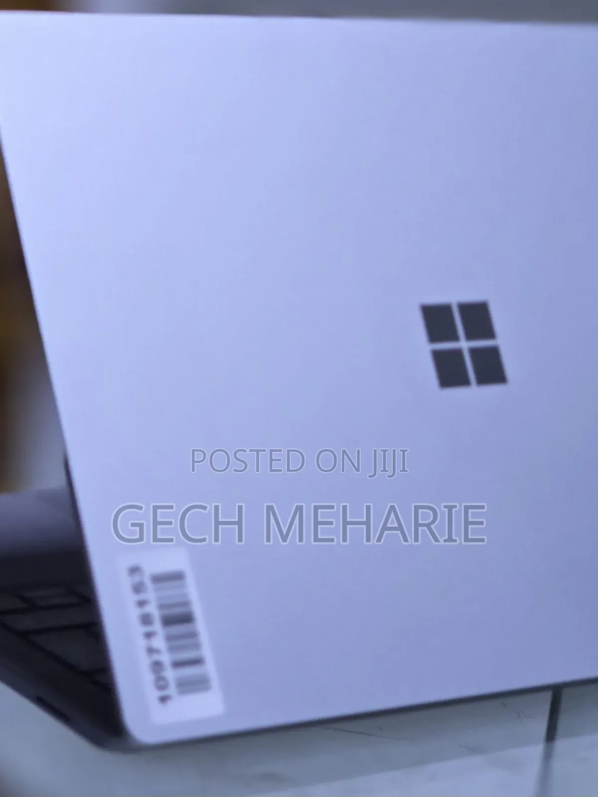 New Laptop Microsoft Surface 8GB Intel Core I5 SSD 512GB