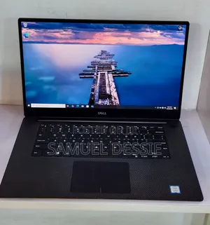 Photo - New Laptop Dell XPS 15 16GB Intel Core I7 SSD 512GB