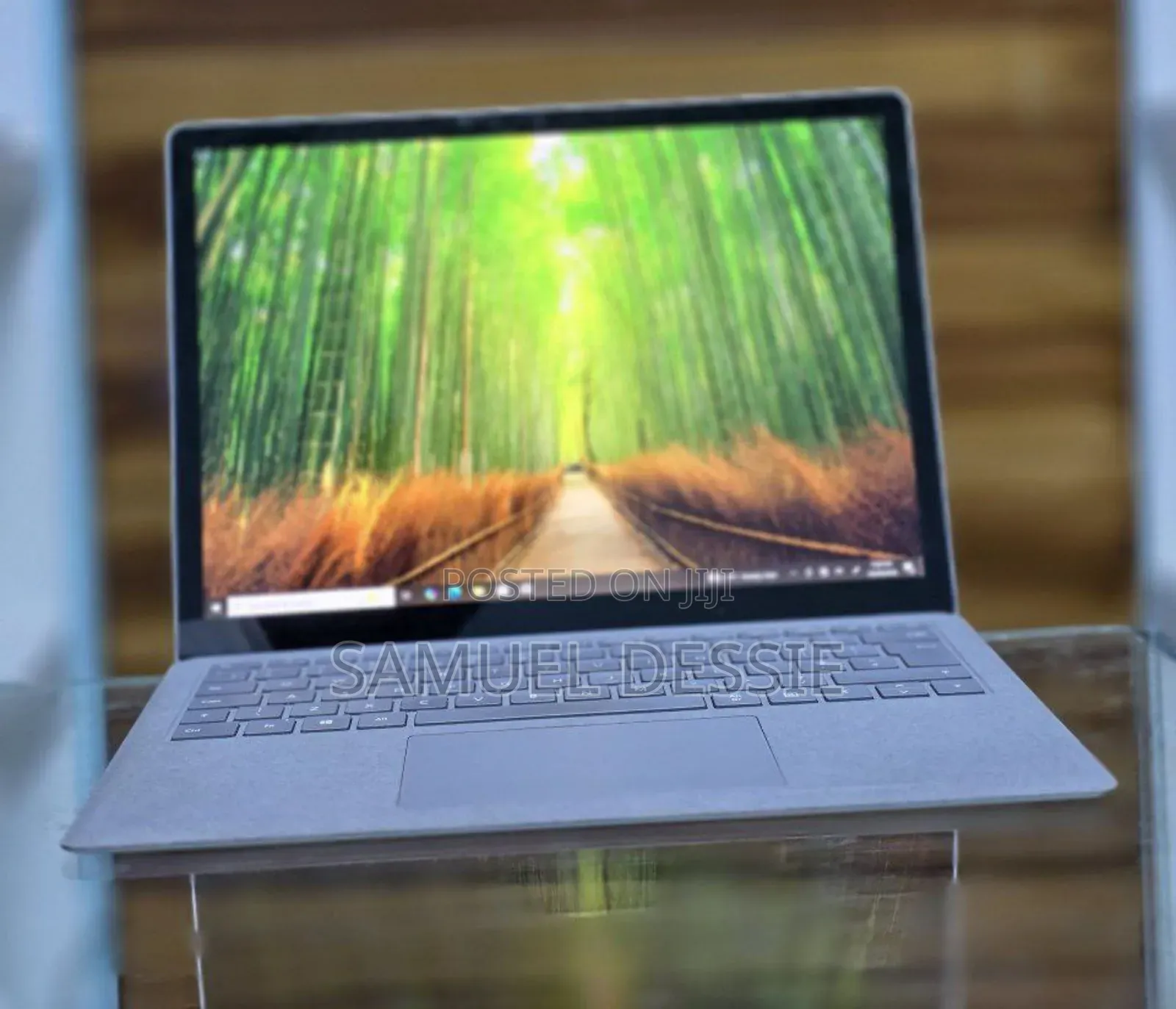 New Laptop Microsoft Surface 8GB Intel Core I5 SSD 512GB
