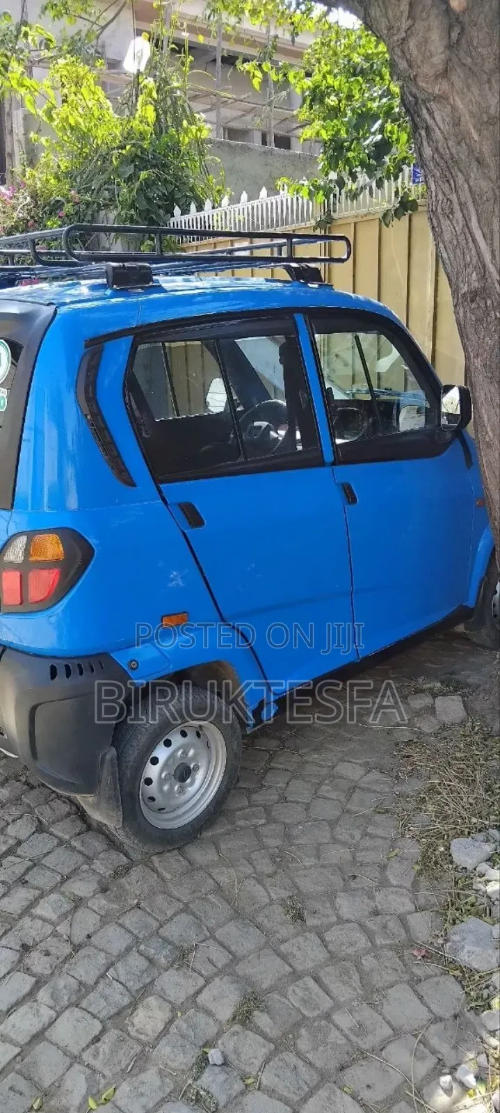 New Bajaj Qute 2023 Blue