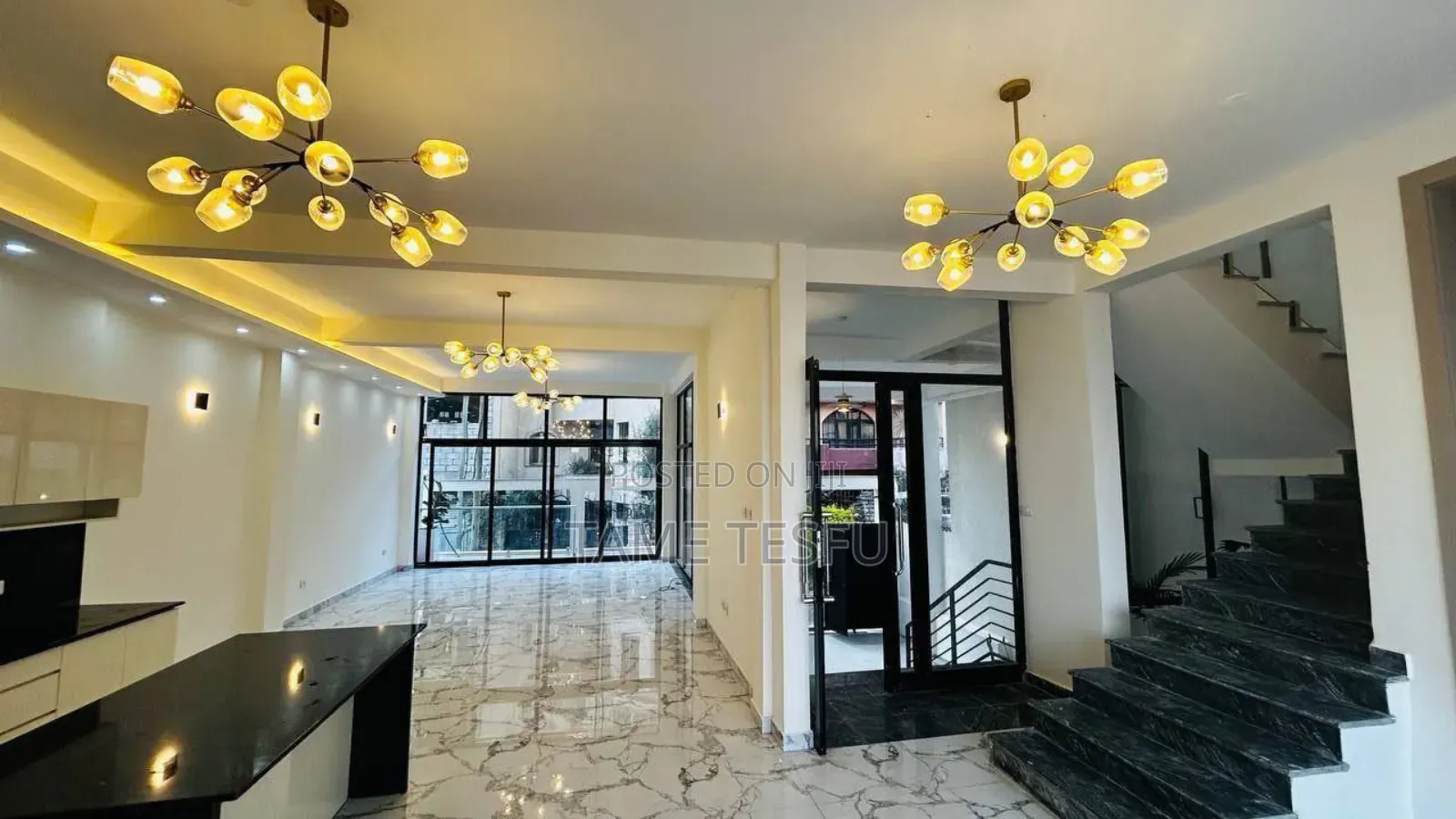 Furnished 8bdrm House in መጋናኛ, Yeka for sale