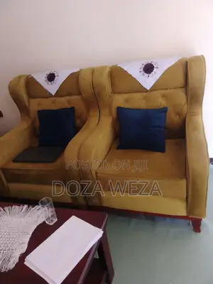 Almost New Sofa With 7 Sit and Pillow Made by Malada Foam