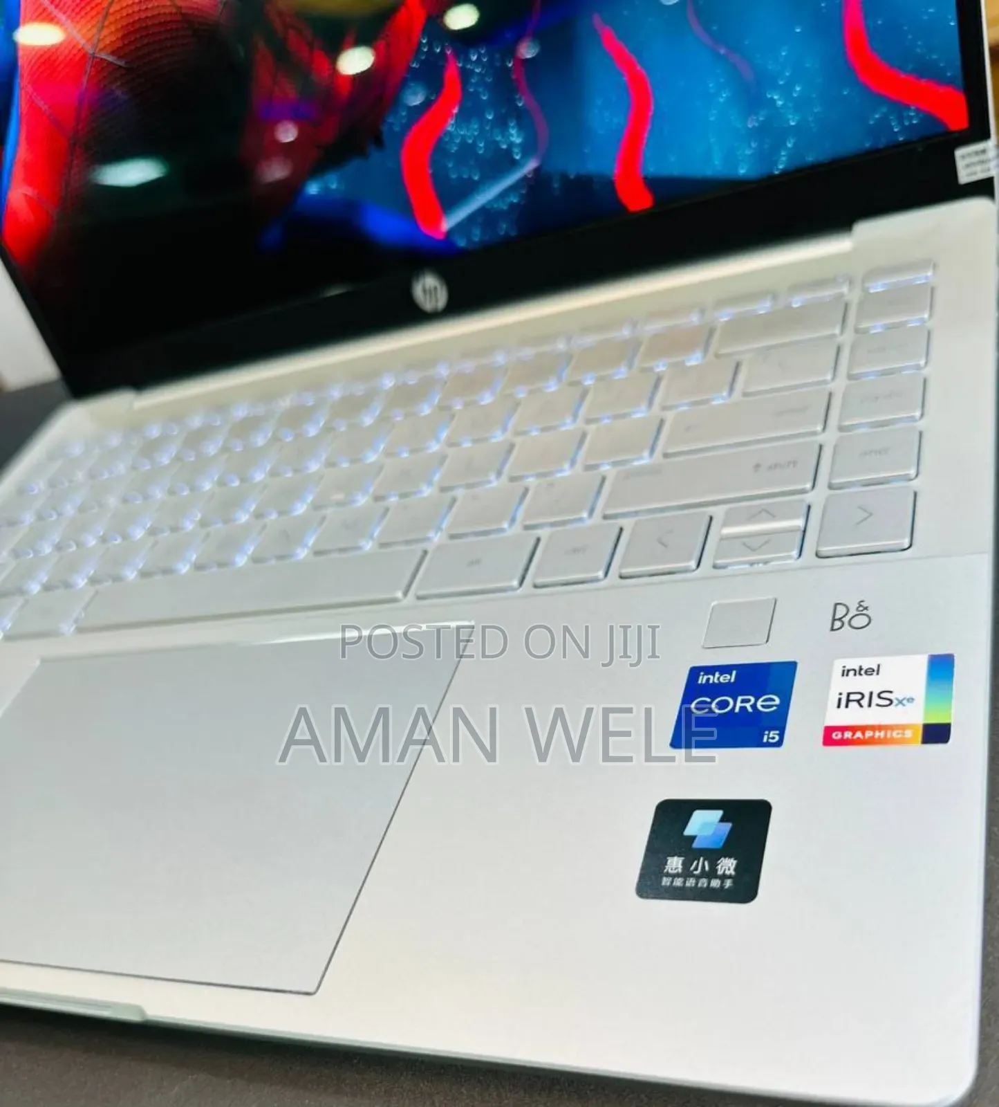 New Laptop Apple MacBook Pro 2022 M2 8GB Apple M2 SSD 256GB