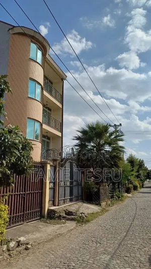 Furnished 8bdrm House in ጎሮ ኮፓዉንድ ዉስጥ, Bole for sale