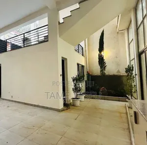 Furnished 8bdrm House in ፍጋ ኮፓዉንድ ዉስጥ, Bole for sale