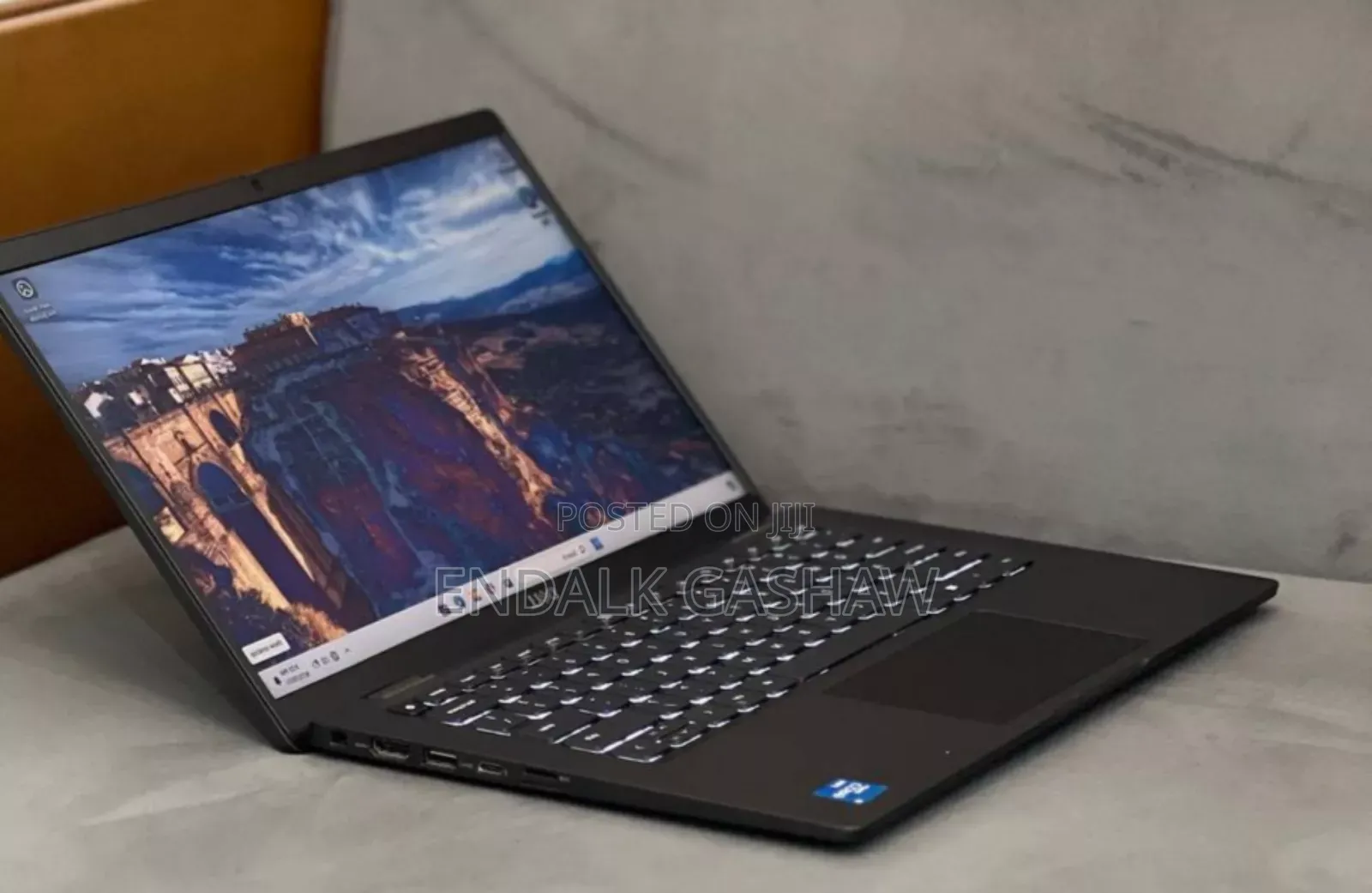 New Laptop Dell Latitude 7420 16GB Intel Core I5 SSD 256GB