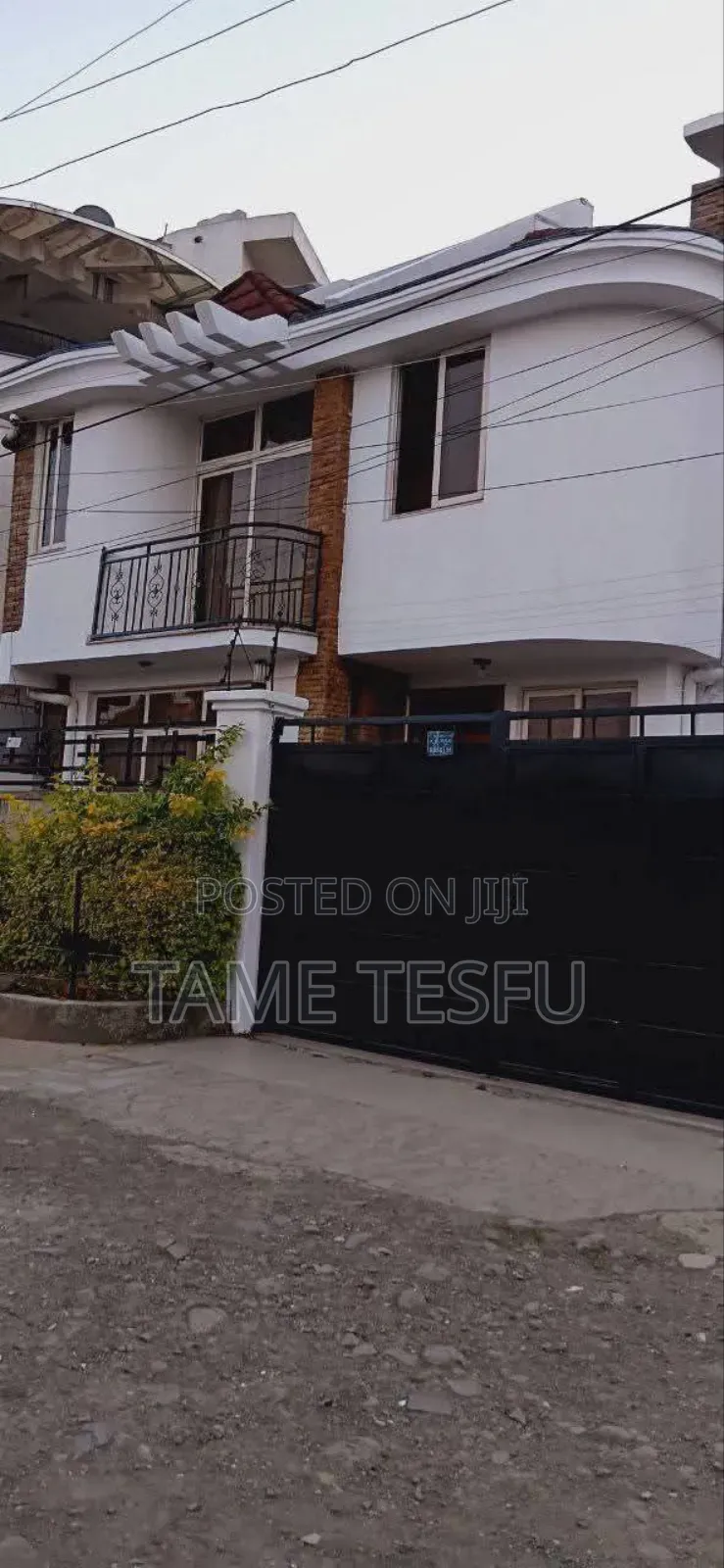 Furnished 6bdrm House in ሀያት, Bole for sale