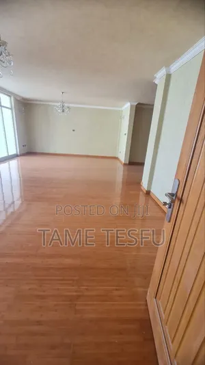 Furnished 6bdrm House in ሀያት ኮፓዉንድ, Bole for sale