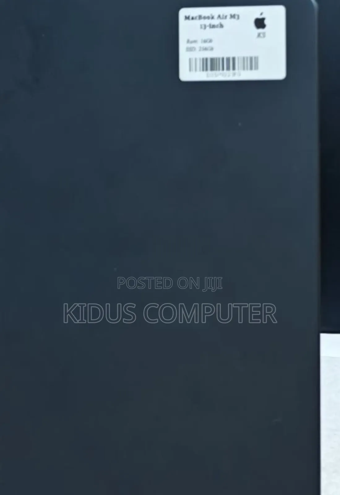 New Laptop Apple MacBook Air 2024 M3 13-Inch 16GB Apple M3 SSD 256GB