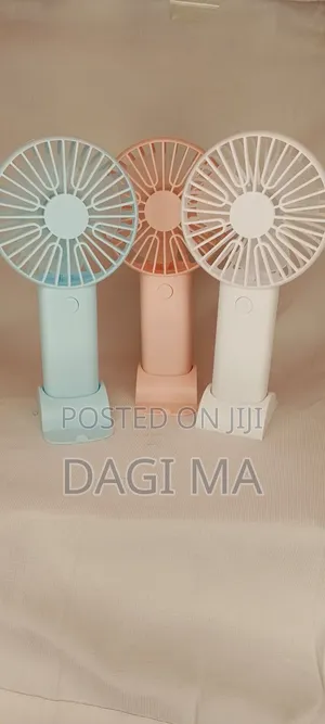 Photo - Mini Electric Fan