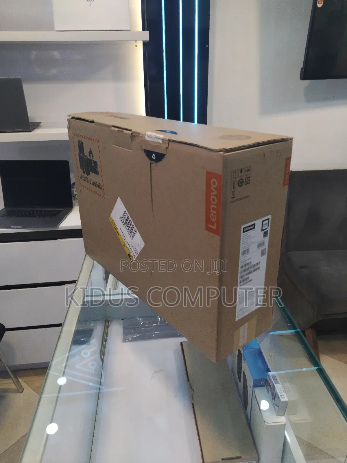 New Laptop Lenovo Yoga Book 9i 16GB Intel Core Ultra 7 SSD 1T