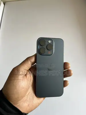 Photo - Apple iPhone 15 Pro 1 TB Blue