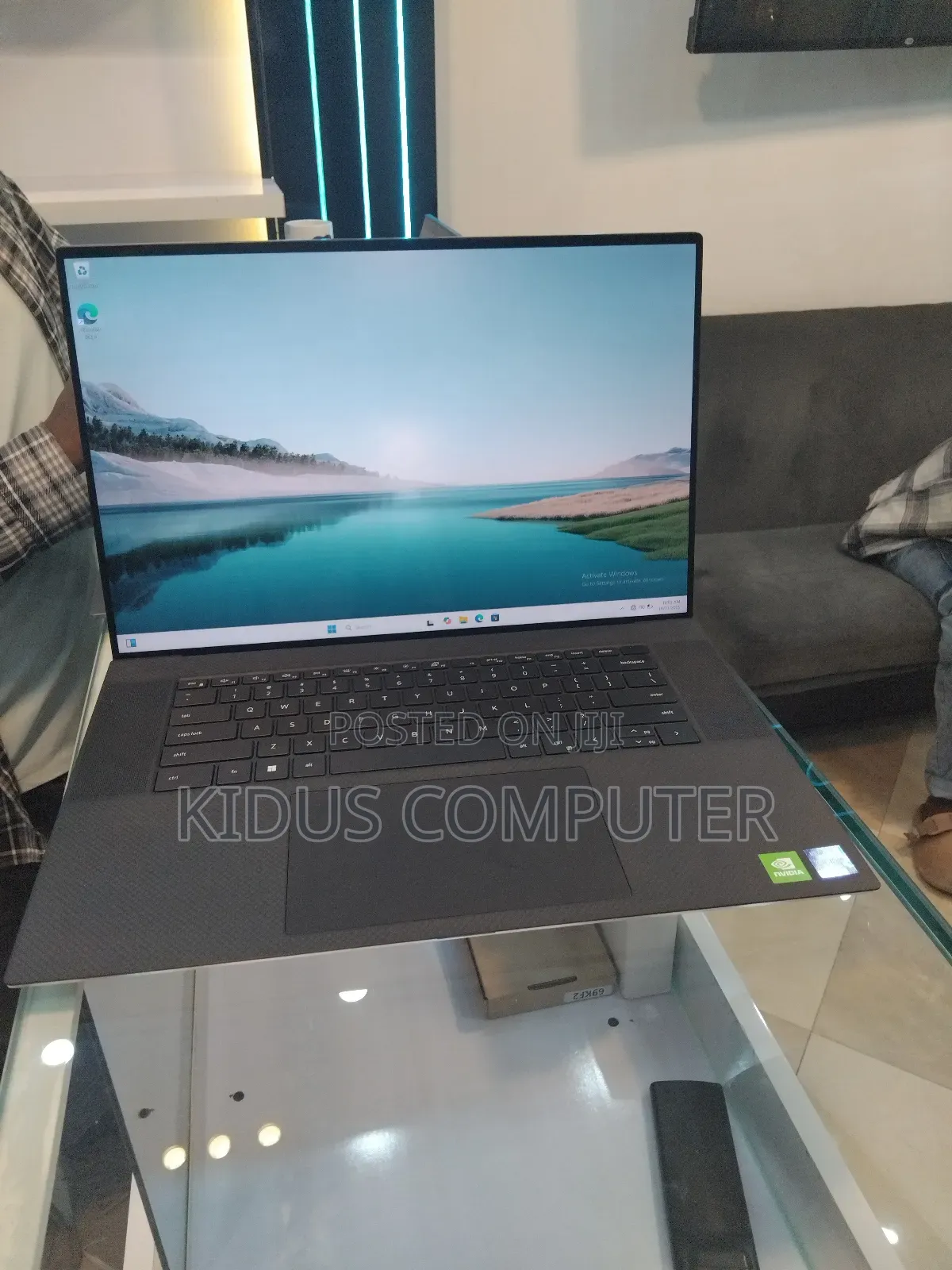 New Laptop Dell XPS 15 64GB Intel Core I9 SSD 4T