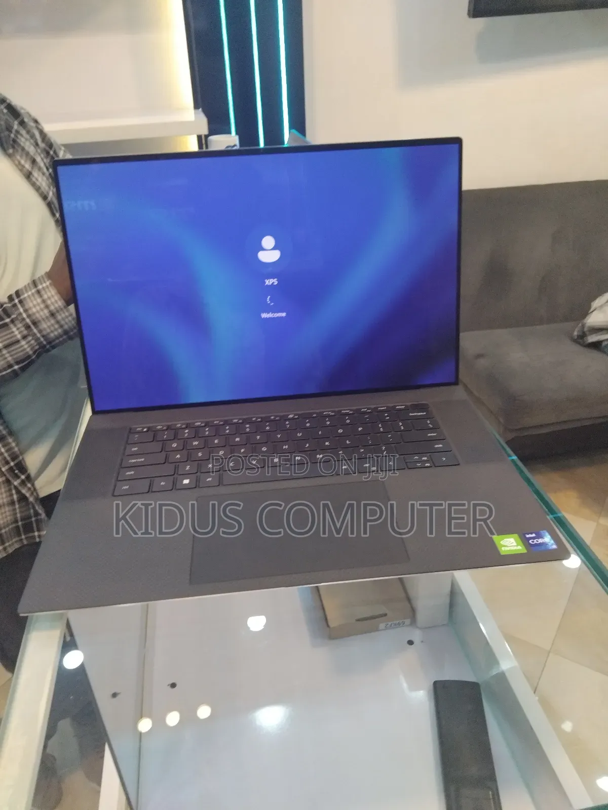 New Laptop Dell XPS 15 64GB Intel Core I9 SSD 4T