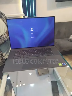 New Laptop Dell XPS 15 64GB Intel Core I9 SSD 4T