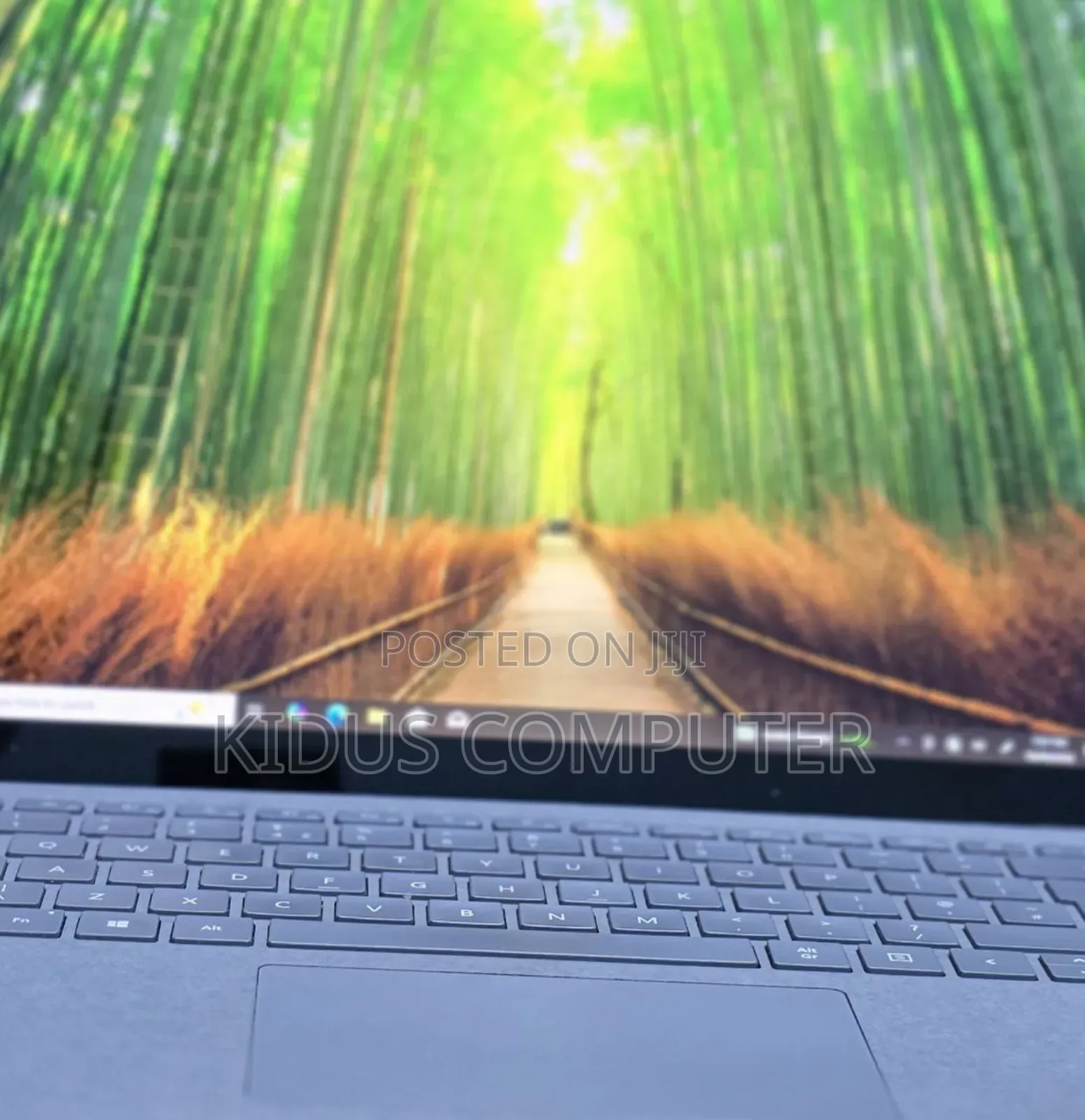 New Laptop Microsoft Surface 8GB Intel Core I5 SSD 512GB