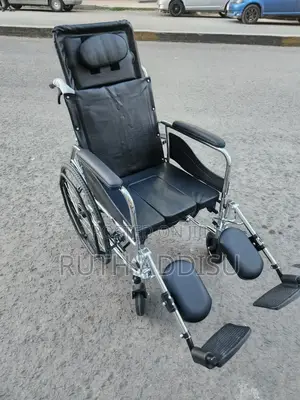 Photo - Reclining Wheelchair奔走wheelchair痲你all in One Wheelchair者的sleeping
