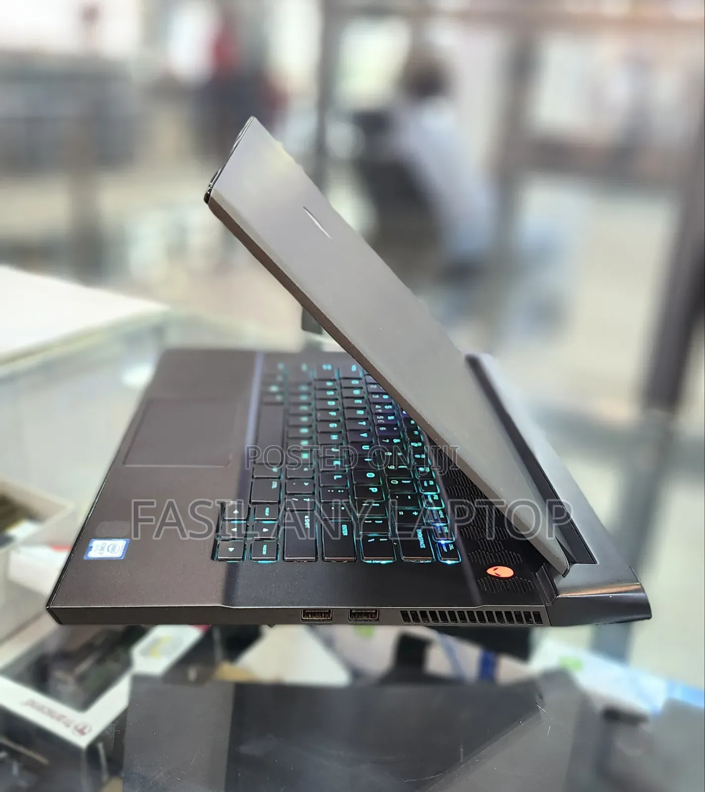 Laptop Dell Alienware M15 R6 16GB Intel Core I7 SSD 512GB