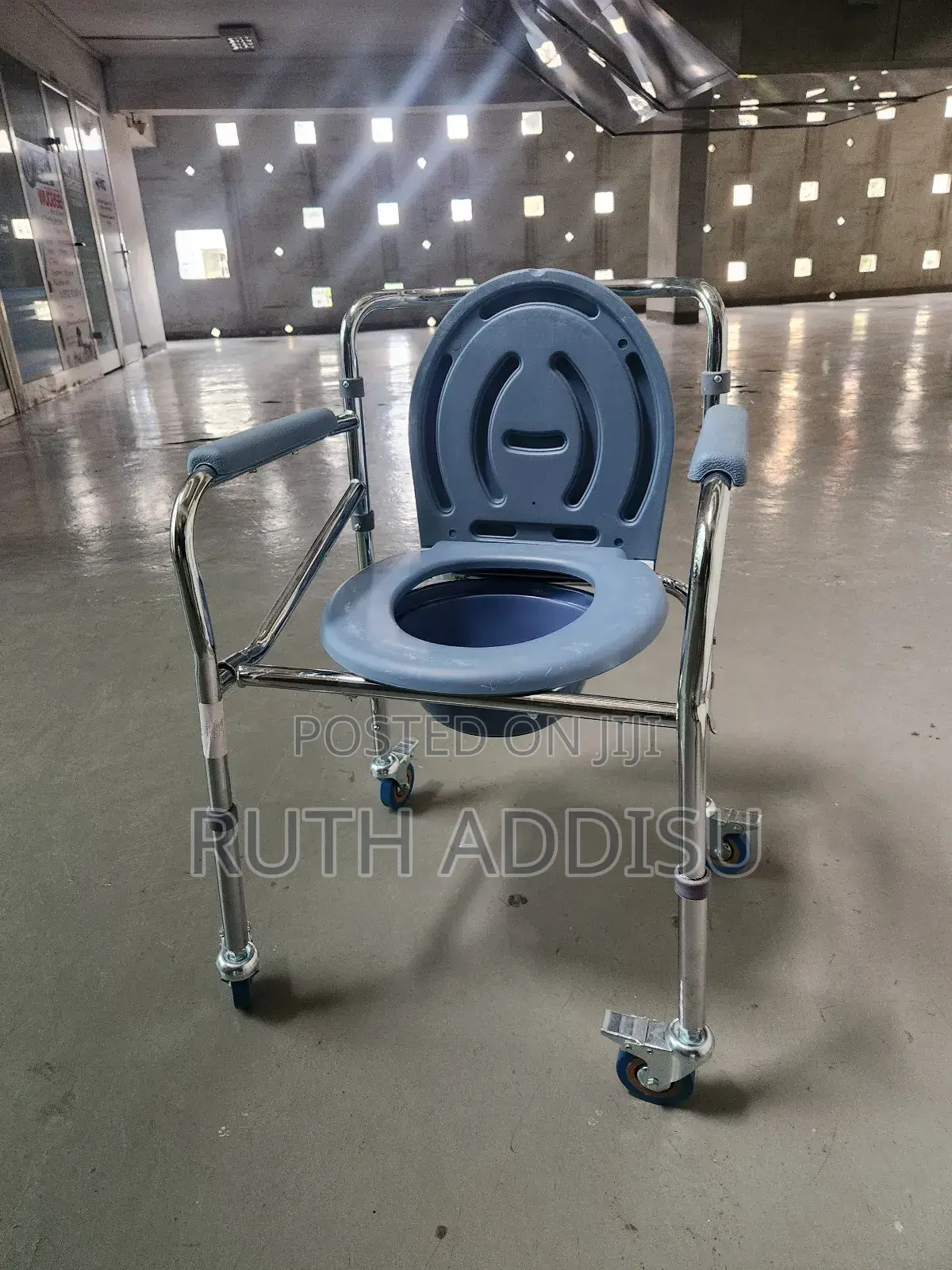 Commode Wheelchair癲馬wheelchair Toilet Wheelchair煞是commode Wheelchair