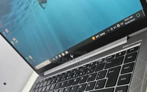 New Laptop HP ZBook Firefly G8 16GB Intel Core I7 SSD 1T