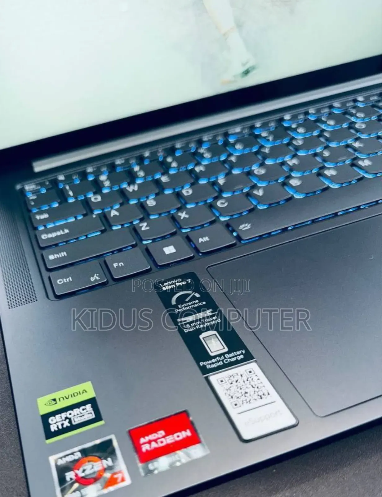 New Laptop Lenovo 16GB AMD Ryzen 7 SSD 1T