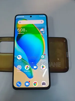 Photo - ZTE V40 Pro 128 GB Black