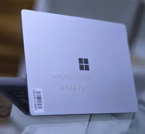 New Laptop Microsoft Surface 8GB Intel Core I5 SSD 512GB