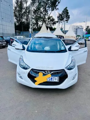 Hyundai Avante 2012 White