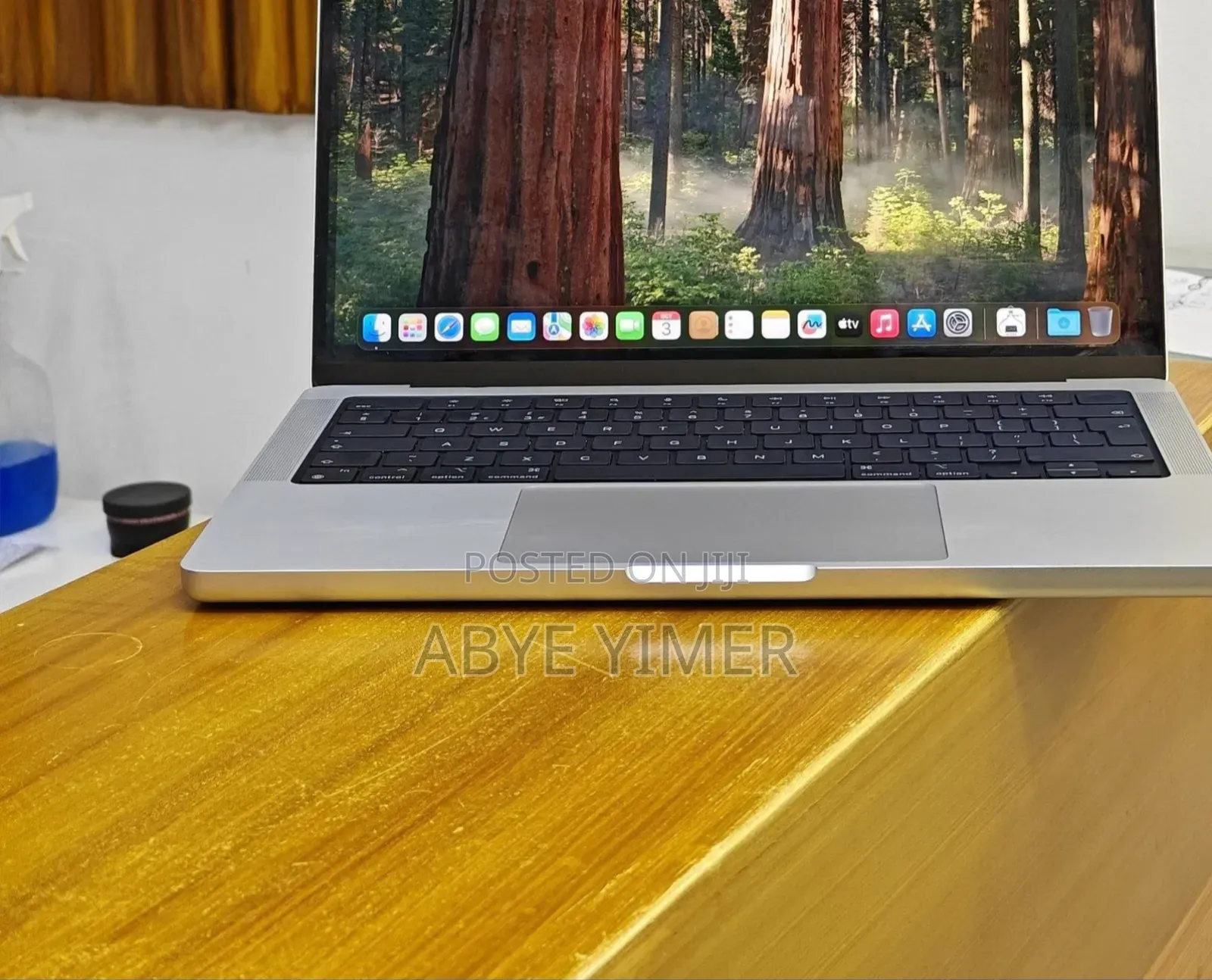 New Laptop Apple MacBook Pro M1 16GB Apple M1 Pro SSD 1T